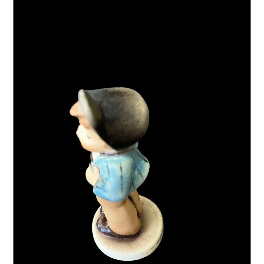 1989 Goebel Hummel‎ Lucky Fellow Young Boy 560 Germany Membership Club Vintage